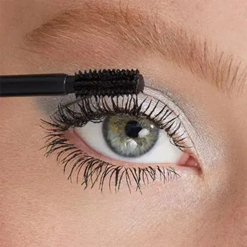 Maxi Mod Long Lasting Volume & Definition Mascara
